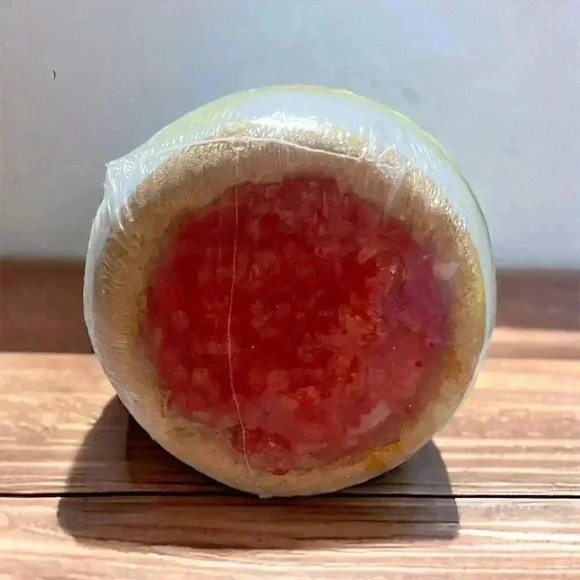 LBirthday Gift Set NEW in box.  Beautifully packaged. Filled with Goodies. - Picture 2 of 9